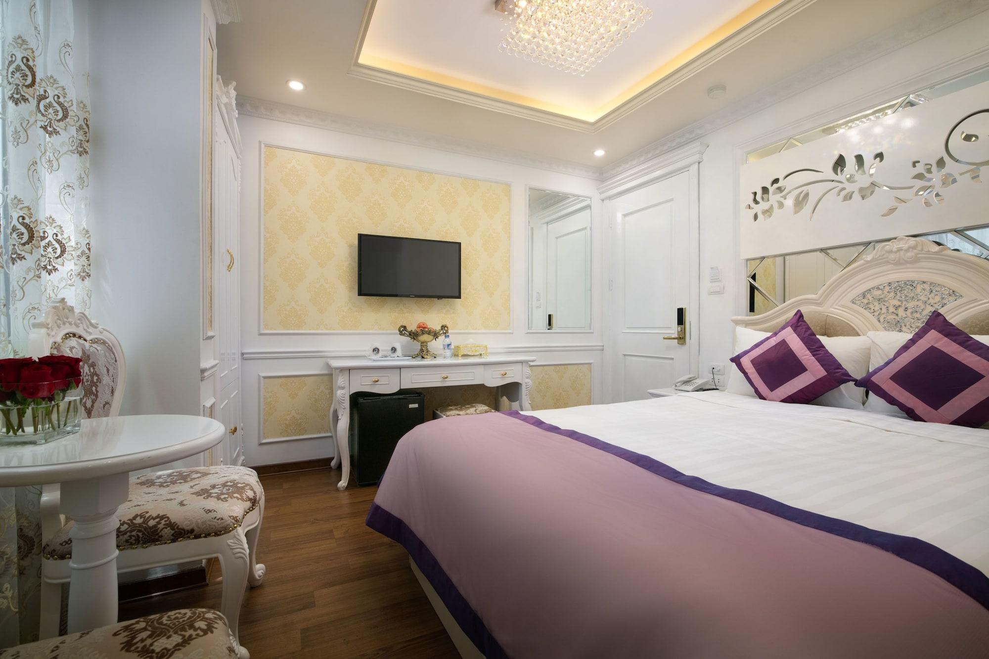 Отель Viola Royal & 3*