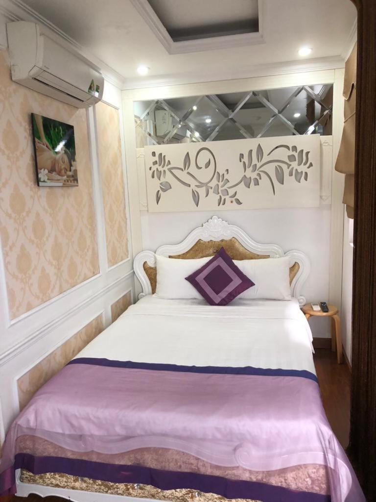 Viola Royal & Отель 3*